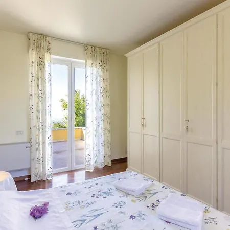 Prázdninový dům Casa Emilia *